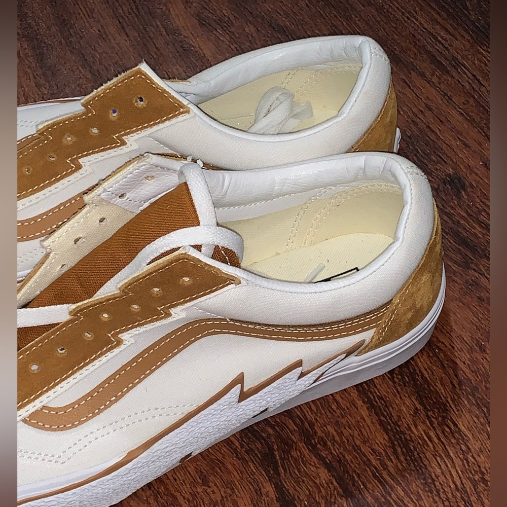 Vans new shoes - Picture 5 of 14